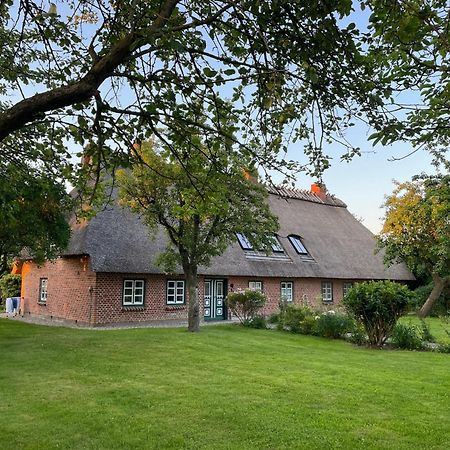 Huehnerstall Luettenhof Hasselberg  المظهر الخارجي الصورة